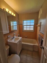 1544 NW 6th Ave in Fort Lauderdale, FL - Building Photo - Building Photo