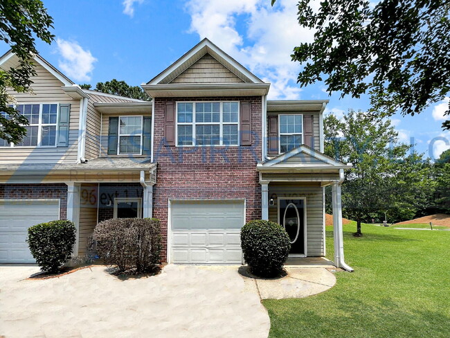 property at 5000 Lincoln Dr