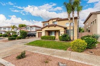 18838 E Lark Dr in Queen Creek, AZ - Building Photo - Building Photo