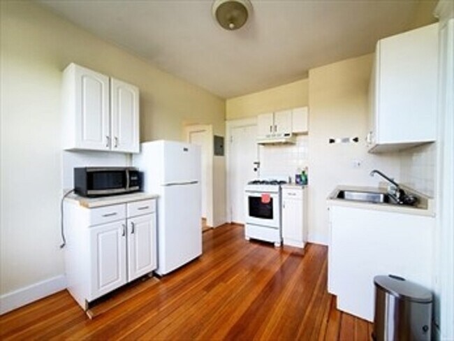 294 Harvard St, Unit 279-43
