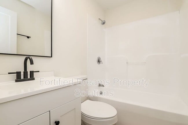 728 Everett St in Burlington, NC - Building Photo - Building Photo