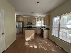 412 Silvergrove Dr in Cary, NC - Building Photo - Building Photo