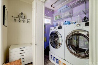 324 4th St in Manhattan Beach, CA - Building Photo - Building Photo