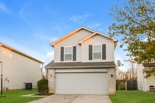 10823 Sterling Apple Dr in Indianapolis, IN - Building Photo