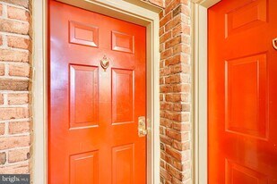 201 Star Pointe Ct in Abingdon, MD - Building Photo