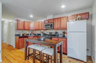 23 Long St in Jersey City, NJ - Building Photo - Building Photo