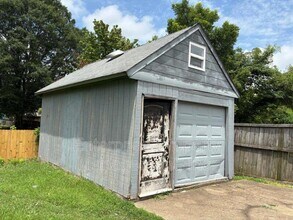 4891 Shayne Ln in Memphis, TN - Building Photo - Building Photo