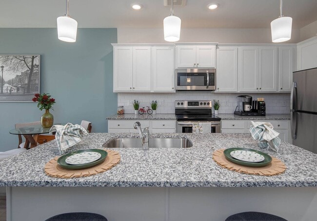 Crest at Arden Village Apartments in Columbia, TN - Building Photo - Building Photo