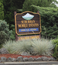 Suburban Mobile Estates in Gresham, OR - Foto de edificio - Building Photo