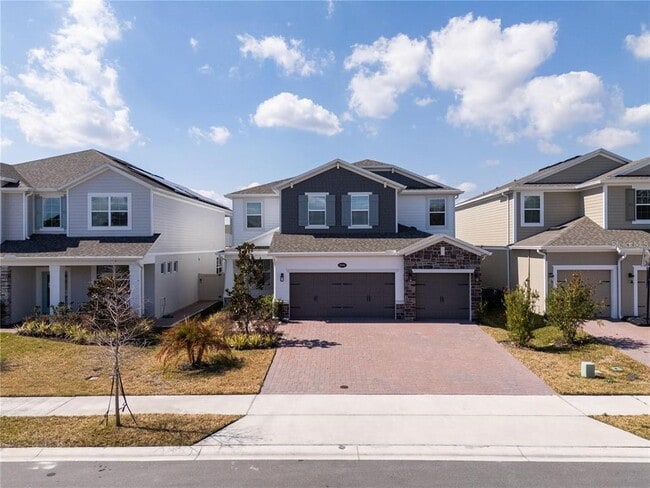 5090 Shady Pnes Dr in St. Cloud, FL - Building Photo - Building Photo