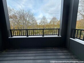 199 Gardner St in Boston, MA - Foto de edificio - Building Photo