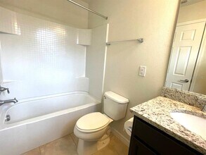 9124 Hillcroft Dr in Riverview, FL - Building Photo - Building Photo