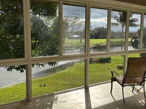 129 Piedmont C, Unit Kings Point in Delray Beach, FL - Building Photo - Building Photo