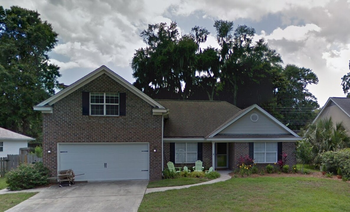 150 Druid Cir in Savannah, GA - Building Photo