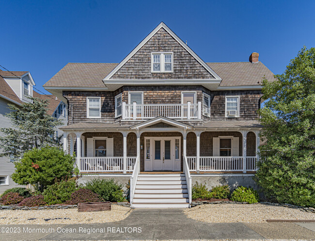 34 4th Ave in Seaside Park, NJ - Building Photo - Building Photo