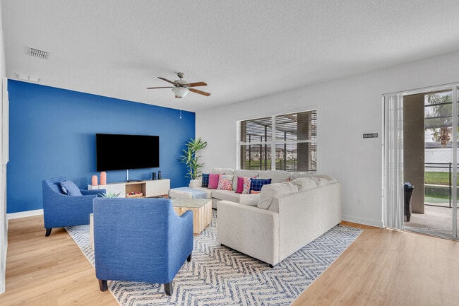 1029 Suffolk Pl in Davenport, FL - Building Photo - Building Photo