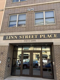 332 S Linn St, Unit 1