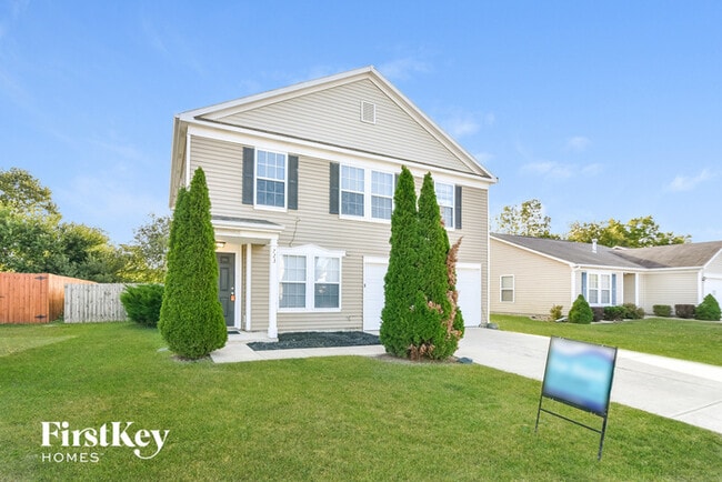 723 Sedgewick Ln in Greenfield, IN - Building Photo - Building Photo