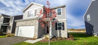 108 Cressmoor Blvd in Hobart, IN - Building Photo