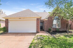 8603 Brer Fox Cove in Memphis, TN - Building Photo