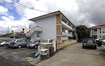 22 Iliahi St in Honolulu, HI - Building Photo - Building Photo