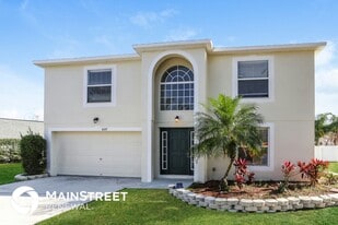 8097 Settlers Creek Cir in Lakeland, FL - Building Photo