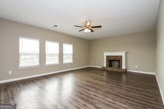 41 Moss Way in Cartersville, GA - Building Photo - Building Photo
