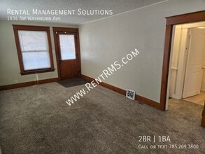 1834 SW Washburn Ave in Topeka, KS - Building Photo - Building Photo