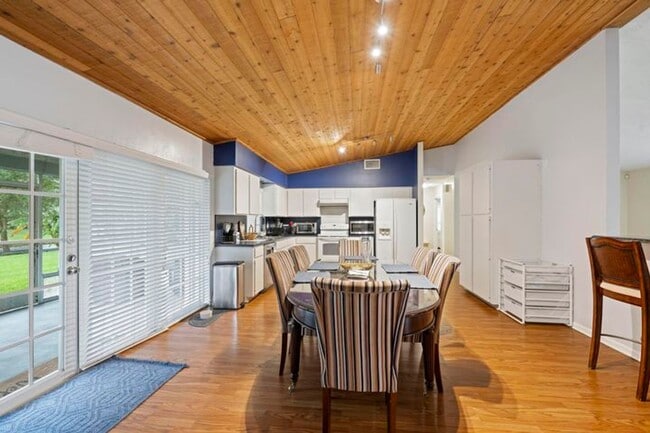 756 Juniper Pl in Wellington, FL - Building Photo - Building Photo