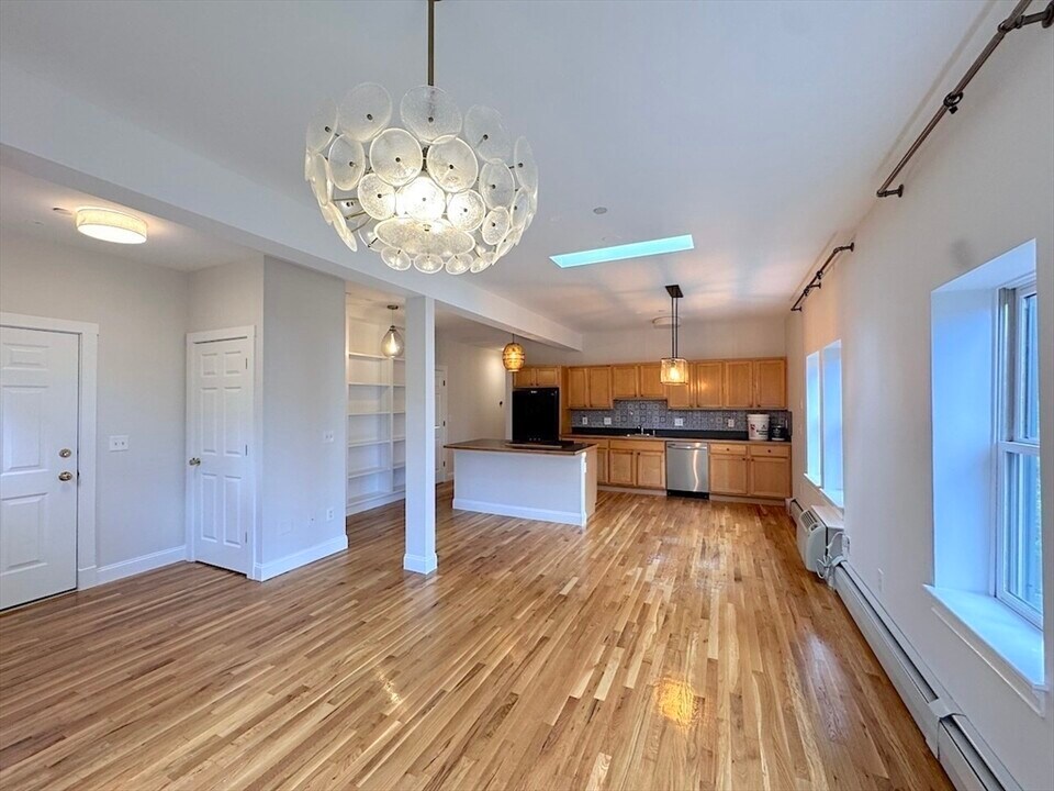 275-277 River St in Cambridge, MA - Building Photo