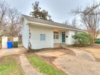 420 W Daws St photo'