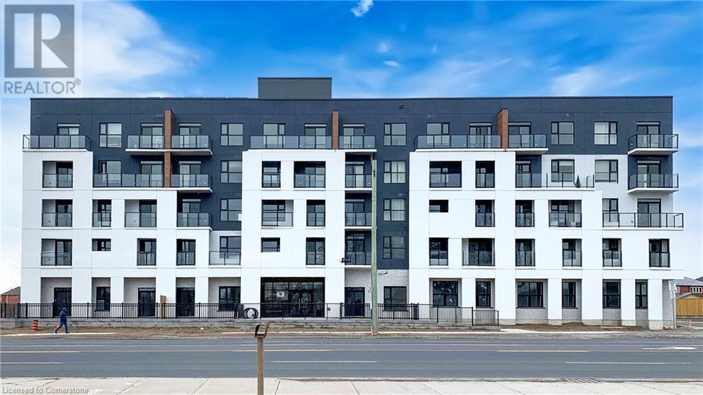 1936 Rymal Rd E in Hamilton, ON - Building Photo