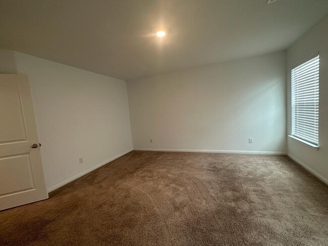 18300 Speculator Ln in Elgin, TX - Building Photo - Building Photo