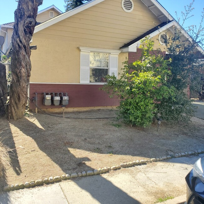 3520 Y St in Sacramento, CA - Building Photo - Building Photo