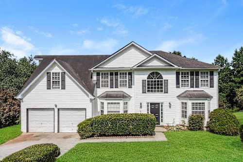 733 Trigg Lake Ct in Stone Mountain, GA - Building Photo