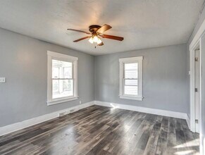 1520 Bryan Ave SW in Canton, OH - Building Photo - Building Photo