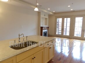 1130 5th St NW in Washington, DC - Building Photo - Building Photo