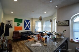 25 Chester St, Unit 1 in Boston, MA - Building Photo - Building Photo