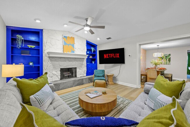 11950 117th St N in Largo, FL - Building Photo - Building Photo