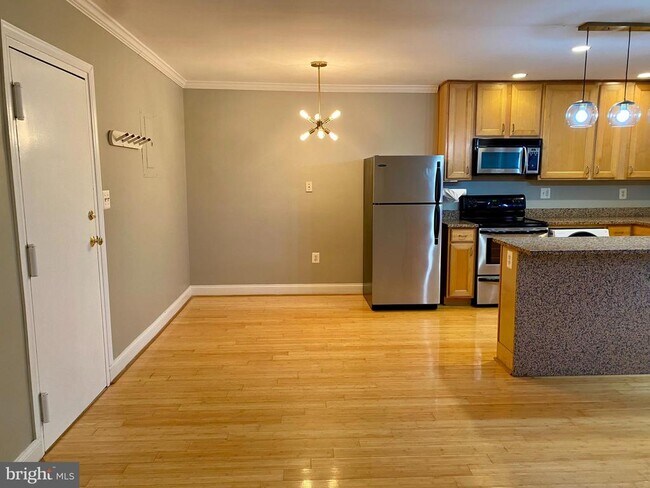 33 Kennedy St NW in Washington, DC - Building Photo - Building Photo
