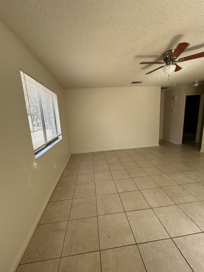 525 S Central Ave in Lakeland, FL - Building Photo - Building Photo