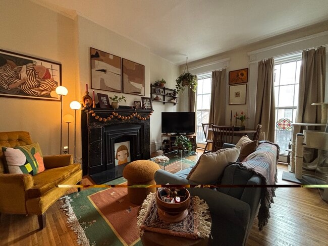 69 Charles St, Unit 1 in Boston, MA - Building Photo - Building Photo