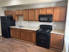 1831 E Lafayette Ave in Baltimore, MD - Building Photo - Building Photo
