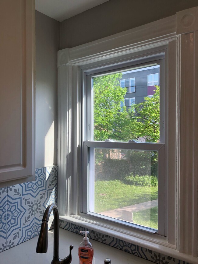 117 W High St in Somerville, NJ - Building Photo - Building Photo