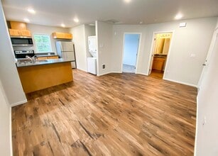 Quiet Meadows in Tacoma, WA - Foto de edificio - Interior Photo