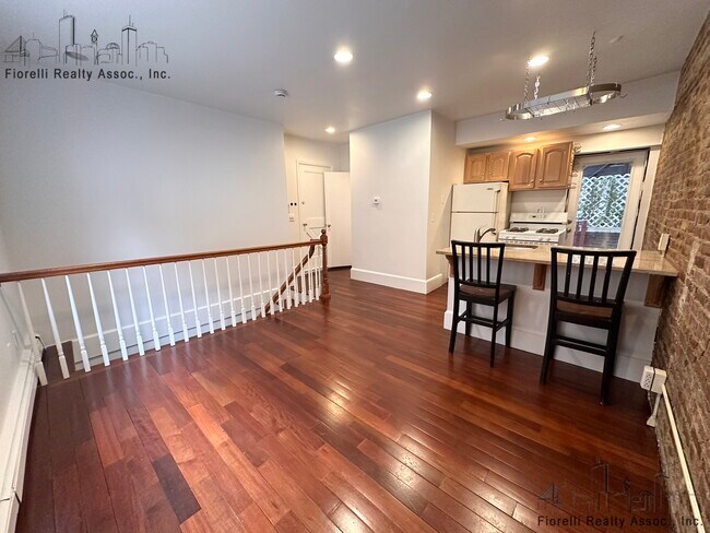 22 Henchman St, Unit 1f