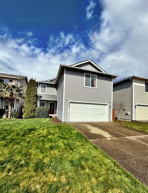 property at 2554 SW Siskin Cir