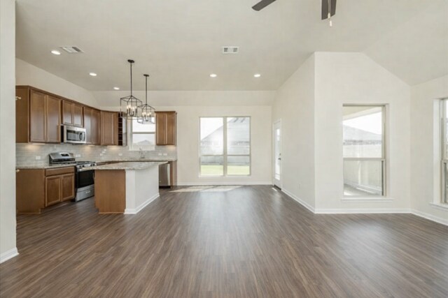 6443 Raleigh Lp in College Station, TX - Building Photo - Building Photo