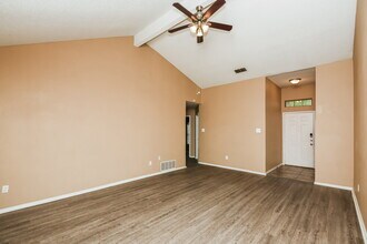 829 Minuteman Dr in Blue Mound, TX - Building Photo - Building Photo