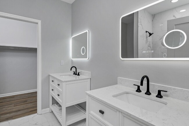 32 Roberson St in Columbia, SC - Building Photo - Building Photo